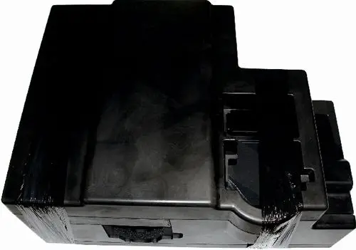 Schwarze Wärmedämmung mit verschiedenen Konturen, geeignet für die Nutzung mit Wolf-Produkten, möglicherweise für den Einsatz in Heizsystemen konzipiert.
